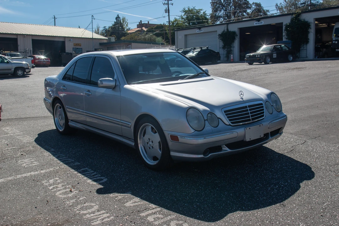 2000 Mercedes-Benz W210 E 36 & E 50 & E 55 & E 60 AMG - Image 12 of 31