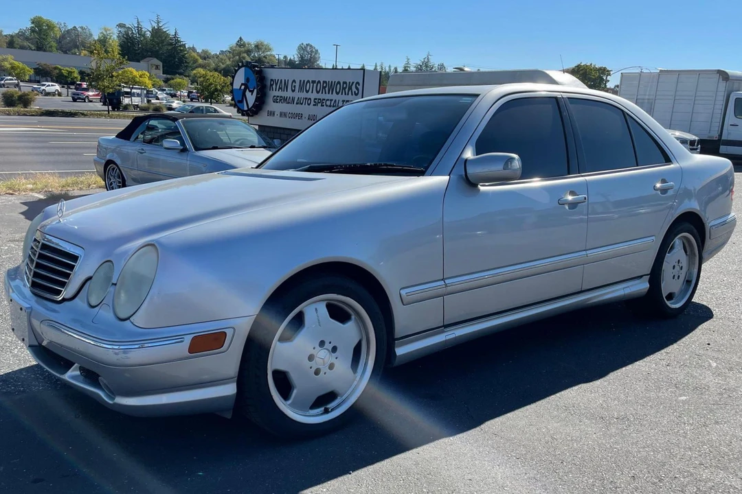 2000 Mercedes-Benz W210 E 36 & E 50 & E 55 & E 60 AMG - Image 8 of 31