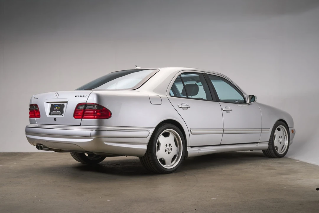 2000 Mercedes-Benz W210 E 36 & E 50 & E 55 & E 60 AMG - Image 23 of 31