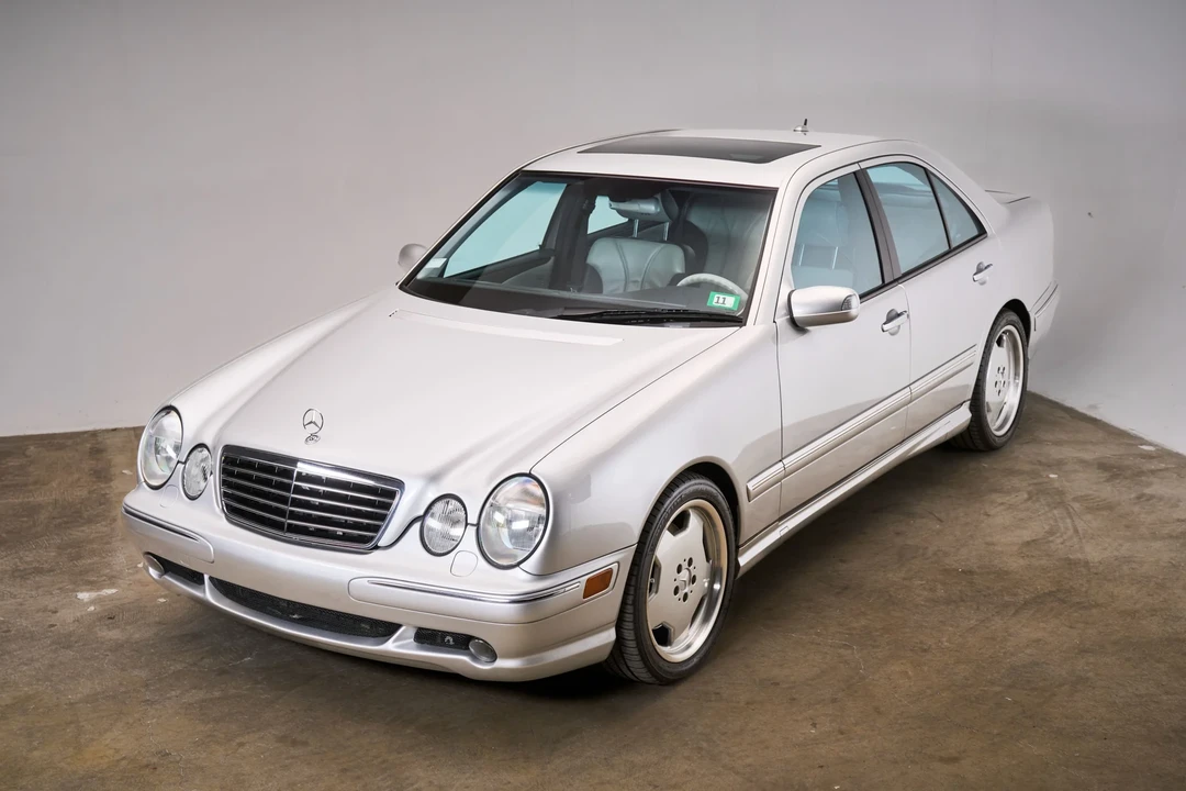 2000 Mercedes-Benz W210 E 36 & E 50 & E 55 & E 60 AMG - Image 4 of 6