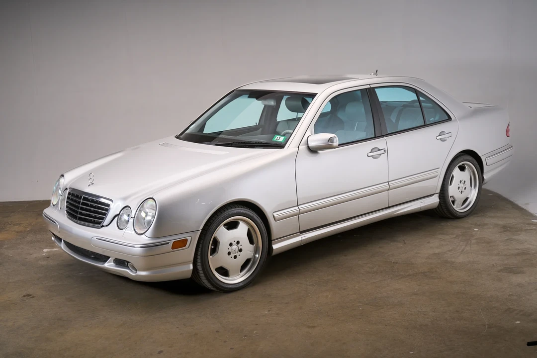 2000 Mercedes-Benz W210 E 36 & E 50 & E 55 & E 60 AMG - Image 5 of 6