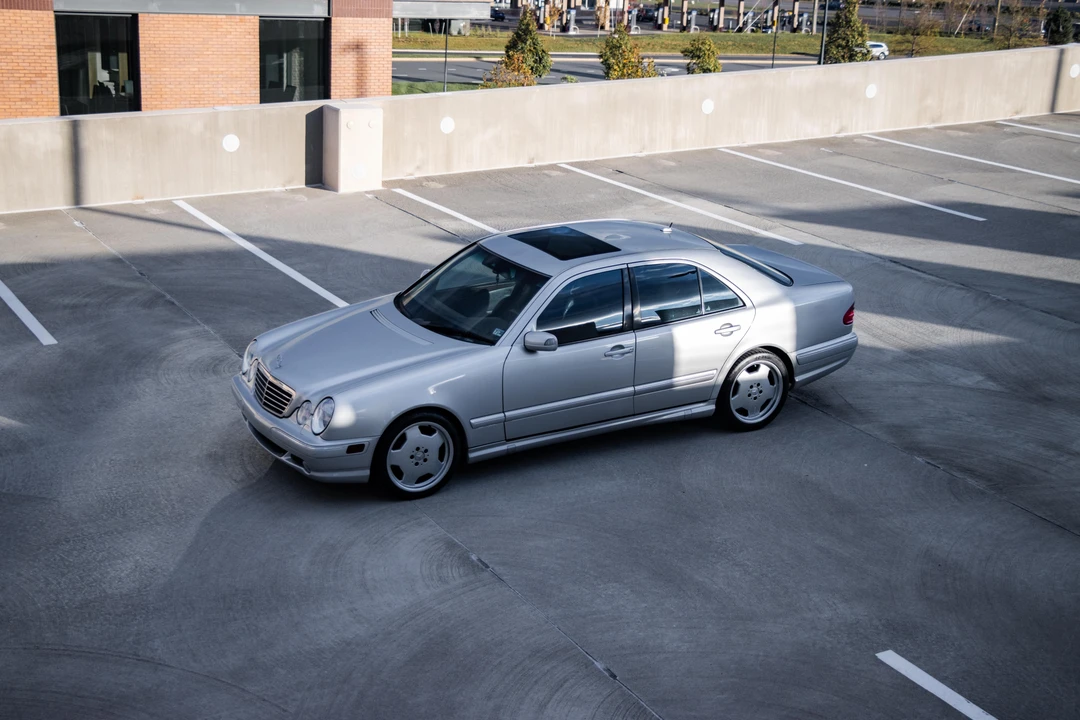 2000 Mercedes-Benz W210 E 36 & E 50 & E 55 & E 60 AMG - Image 30 of 31
