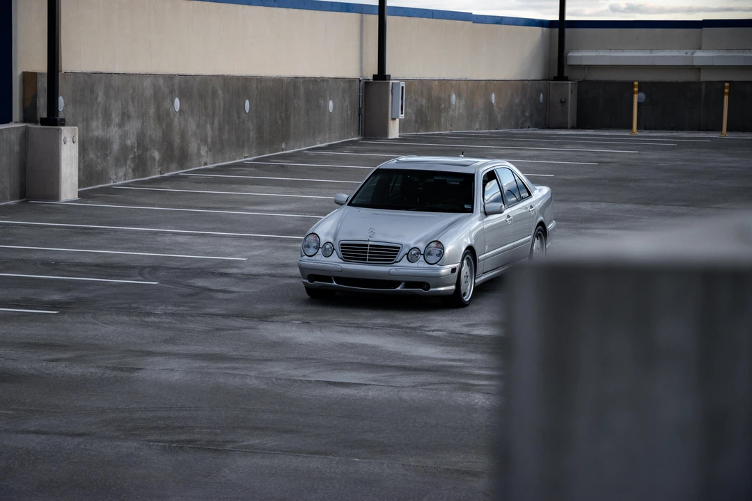 2000 Mercedes-Benz W210 E 36 & E 50 & E 55 & E 60 AMG - Image 17 of 31