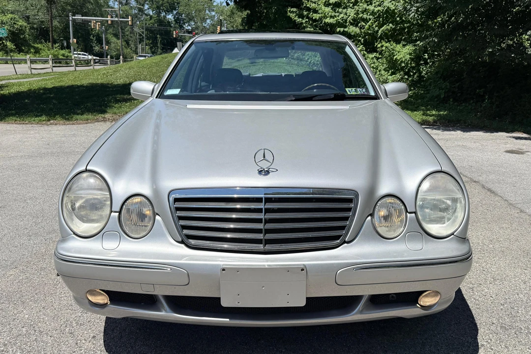 2000 Mercedes-Benz W210 E 36 & E 50 & E 55 & E 60 AMG - Image 2 of 31
