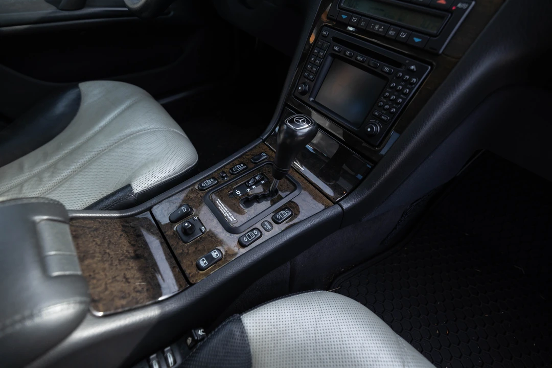 2000 Mercedes-Benz W210 E 36 & E 50 & E 55 & E 60 AMG - Image 26 of 31
