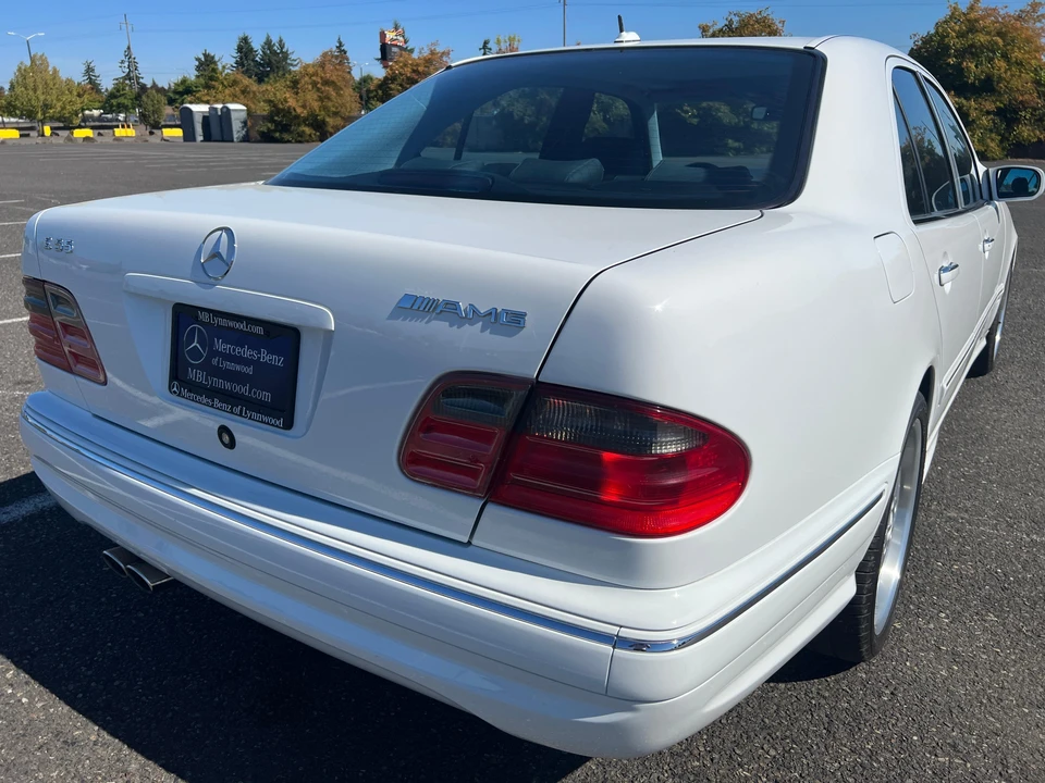2000 Mercedes-Benz W210 E 36 & E 50 & E 55 & E 60 AMG - Image 14 of 31
