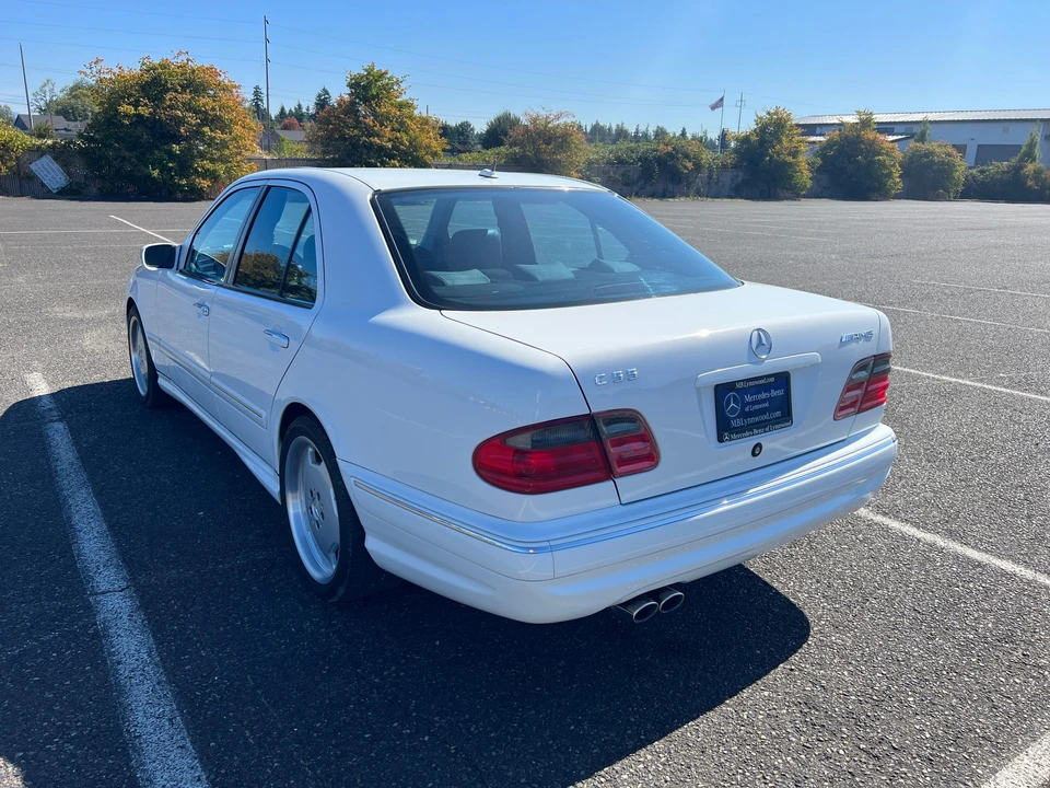 2000 Mercedes-Benz W210 E 36 & E 50 & E 55 & E 60 AMG - Image 13 of 31
