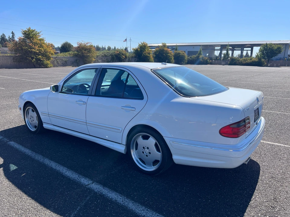 2000 Mercedes-Benz W210 E 36 & E 50 & E 55 & E 60 AMG - Image 12 of 31