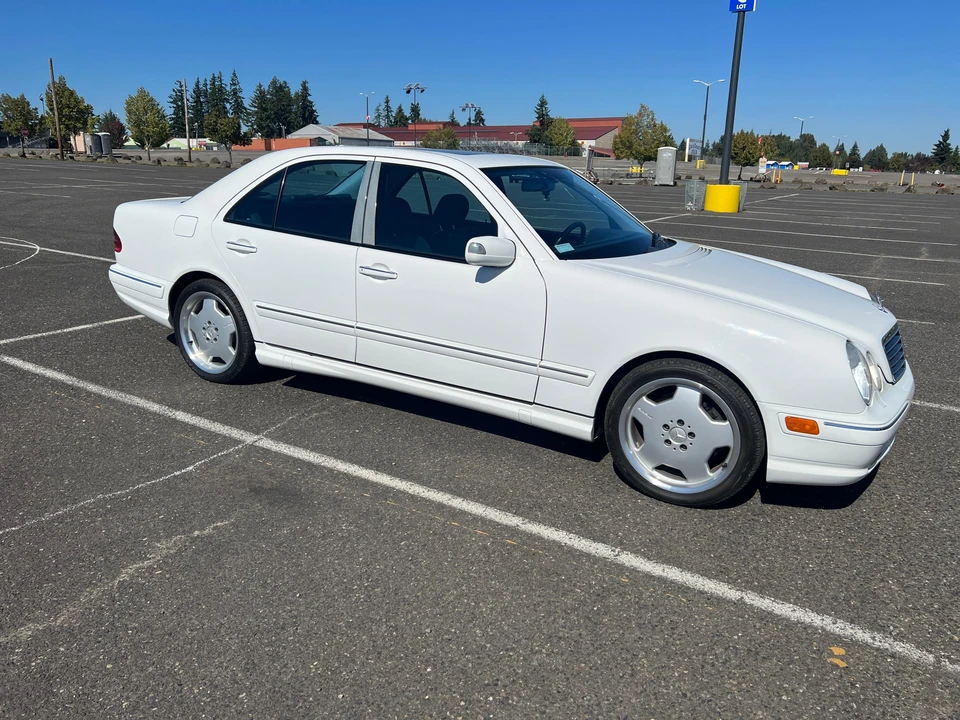 2000 Mercedes-Benz W210 E 36 & E 50 & E 55 & E 60 AMG - Image 17 of 31
