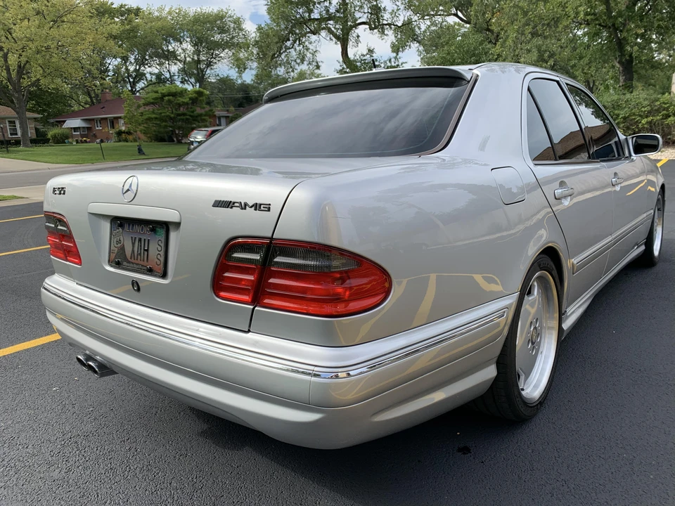 2000 Mercedes-Benz W210 E 36 & E 50 & E 55 & E 60 AMG - Image 10 of 31