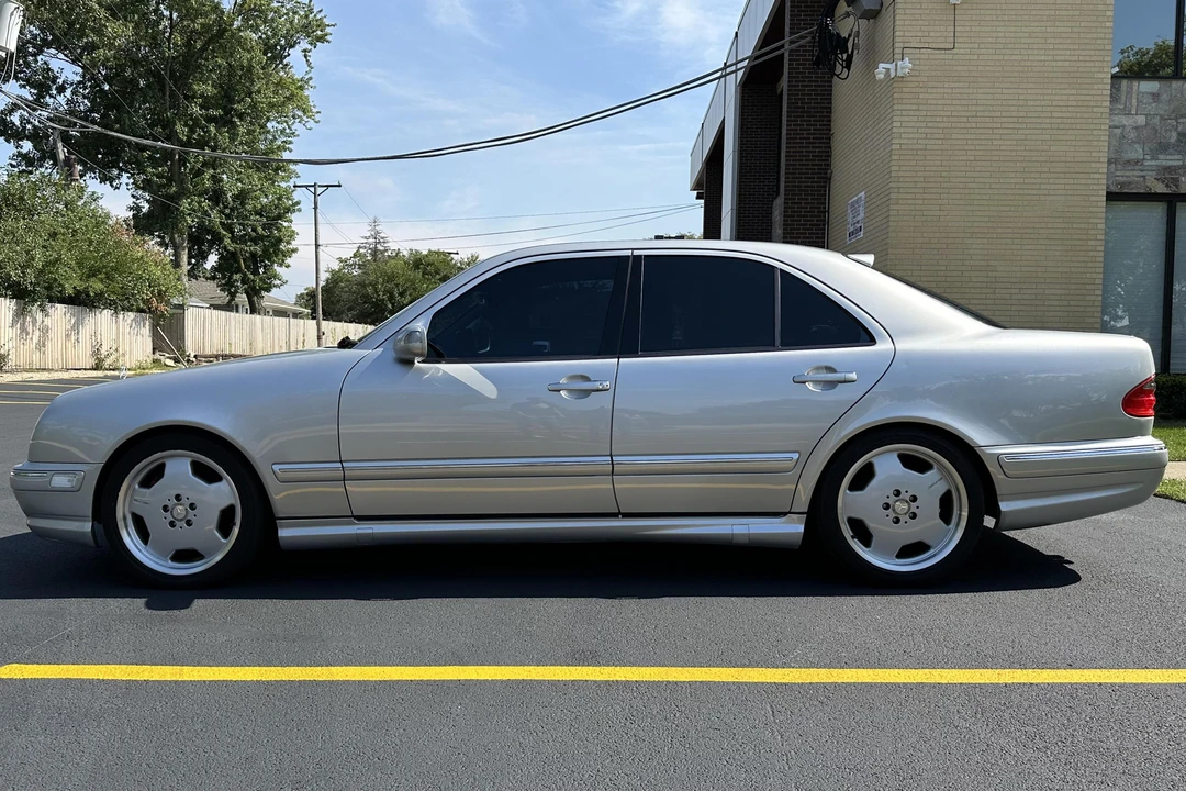 2000 Mercedes-Benz W210 E 36 & E 50 & E 55 & E 60 AMG - Image 3 of 31