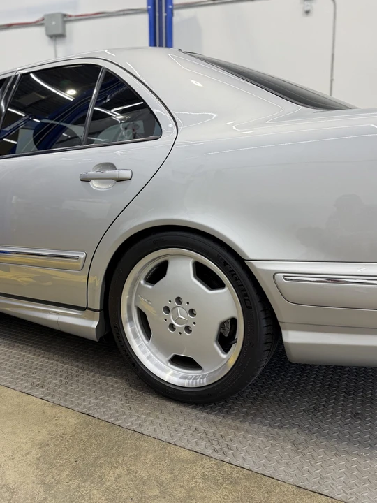 2000 Mercedes-Benz W210 E 36 & E 50 & E 55 & E 60 AMG - Image 29 of 31