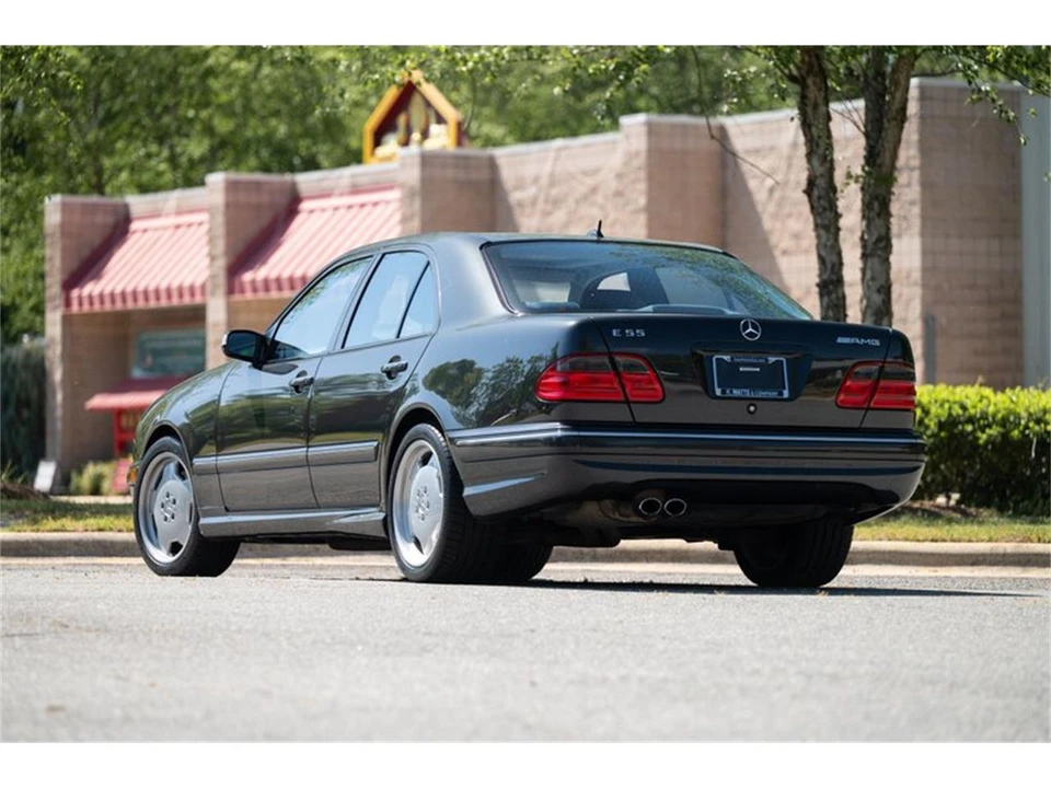 2000 Mercedes-Benz W210 E 36 & E 50 & E 55 & E 60 AMG - Image 23 of 31
