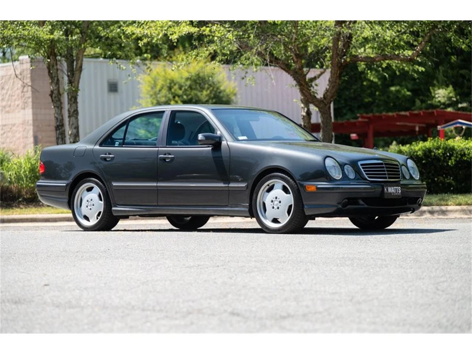 2000 Mercedes-Benz W210 E 36 & E 50 & E 55 & E 60 AMG - Image 8 of 31
