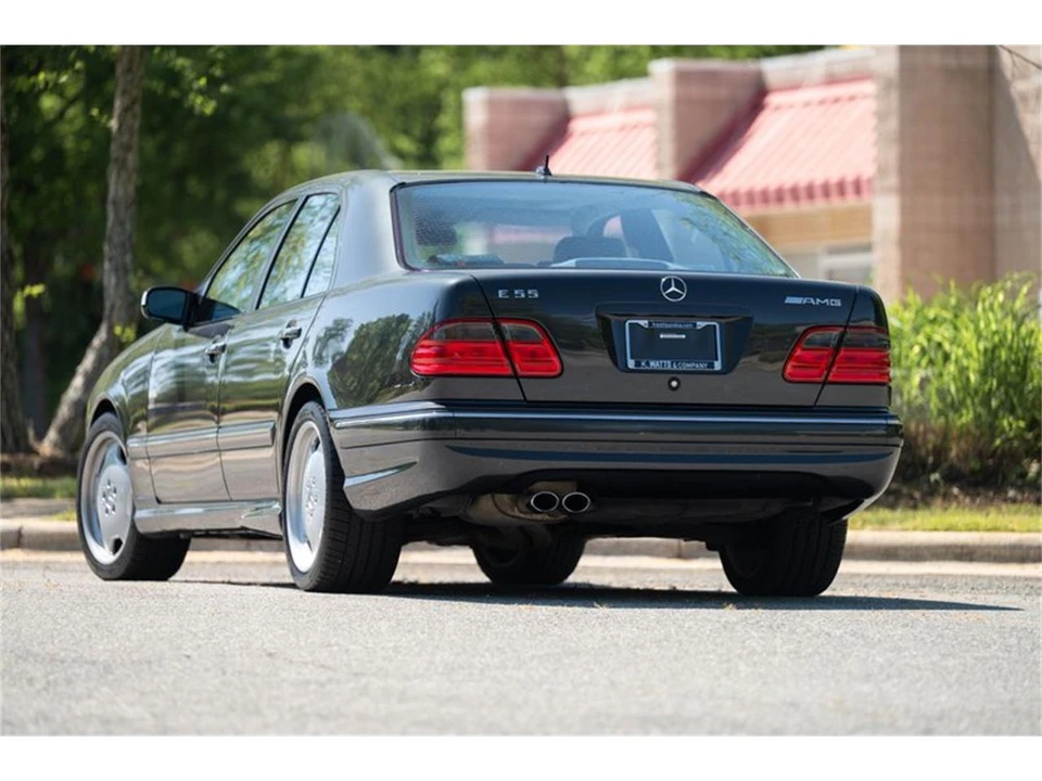 2000 Mercedes-Benz W210 E 36 & E 50 & E 55 & E 60 AMG - Image 24 of 31