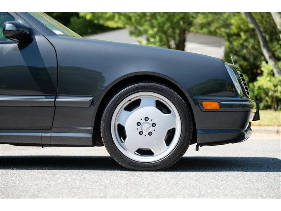 2000 Mercedes-Benz W210 E 36 & E 50 & E 55 & E 60 AMG - Image 9 of 31