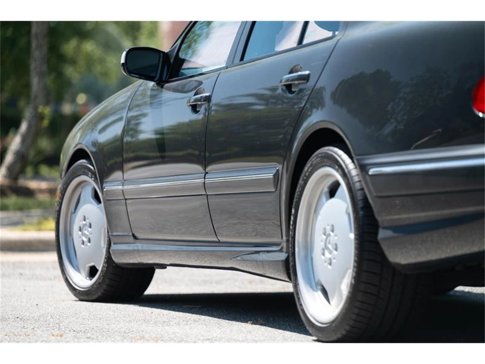 2000 Mercedes-Benz W210 E 36 & E 50 & E 55 & E 60 AMG - Image 25 of 31
