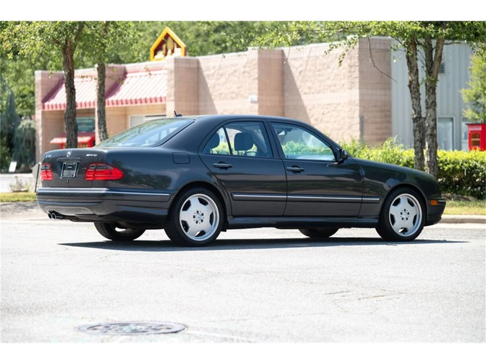 2000 Mercedes-Benz W210 E 36 & E 50 & E 55 & E 60 AMG - Image 5 of 31