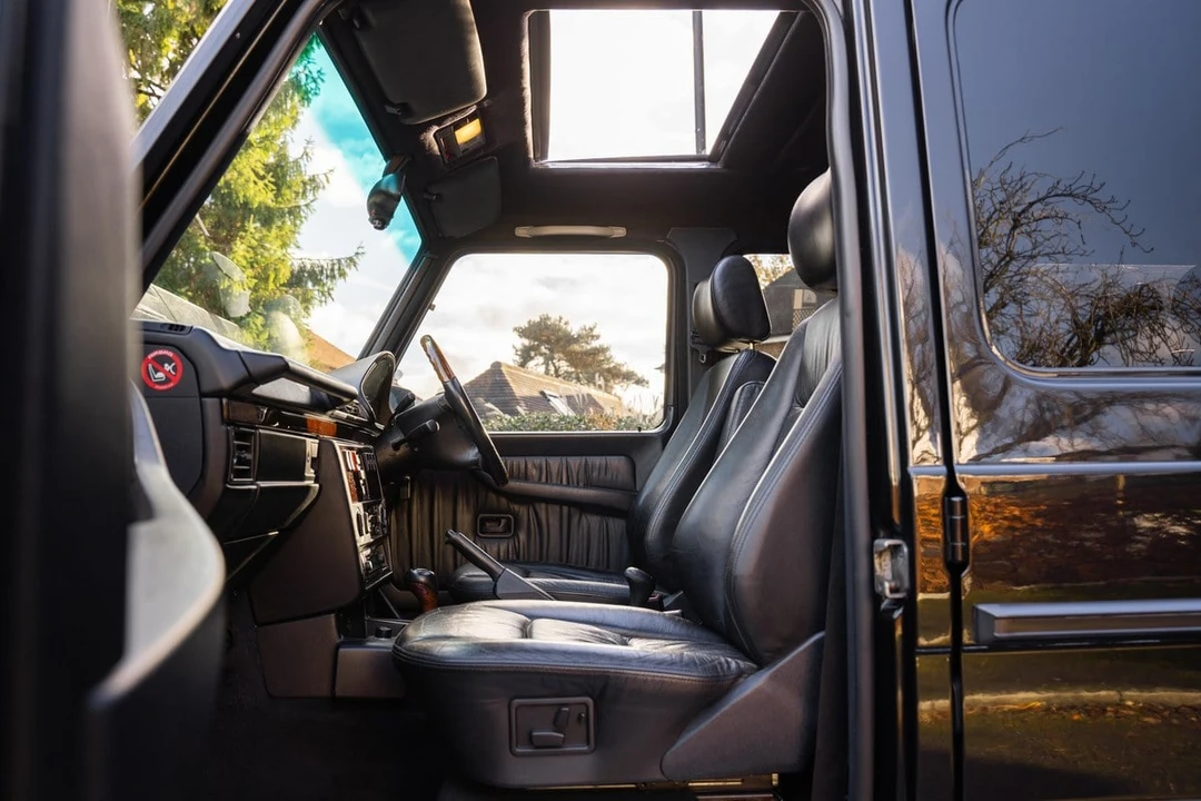 2000 Mercedes-Benz W463 G-Class - Image 26 of 30