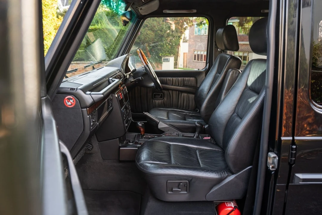 2000 Mercedes-Benz W463 G-Class - Image 25 of 30
