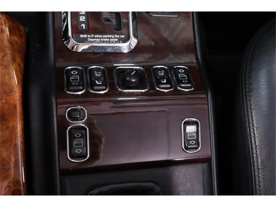 2000 Mercedes-Benz W463 G-Class - Image 17 of 31