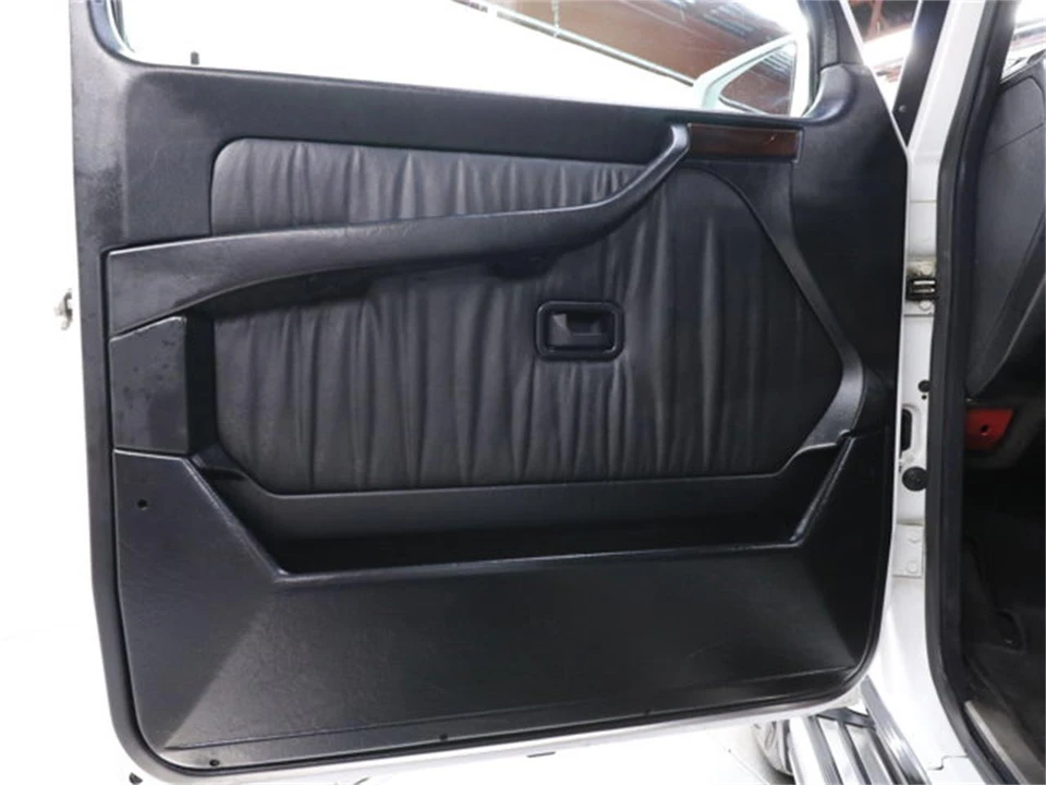 2000 Mercedes-Benz W463 G-Class - Image 22 of 31