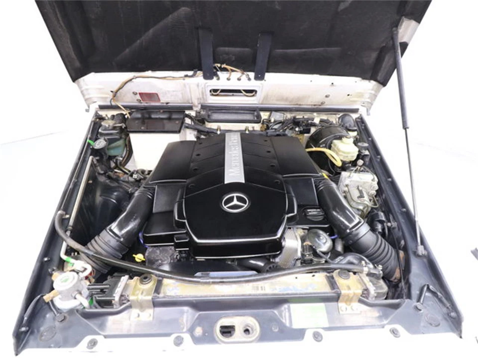 2000 Mercedes-Benz W463 G-Class - Image 27 of 31
