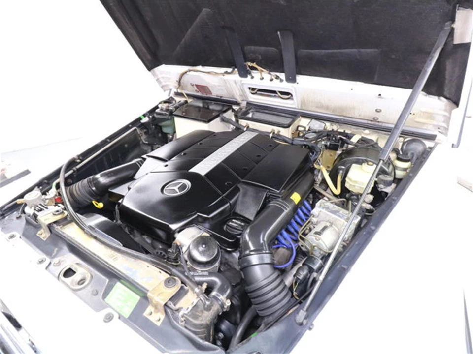 2000 Mercedes-Benz W463 G-Class - Image 28 of 31