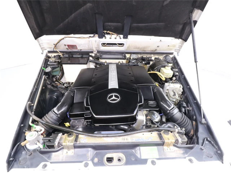 2000 Mercedes-Benz W463 G-Class - Image 27 of 31