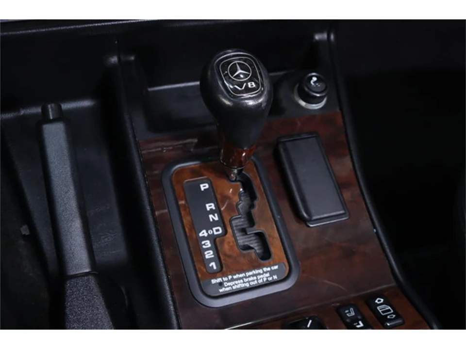 2000 Mercedes-Benz W463 G-Class - Image 15 of 31