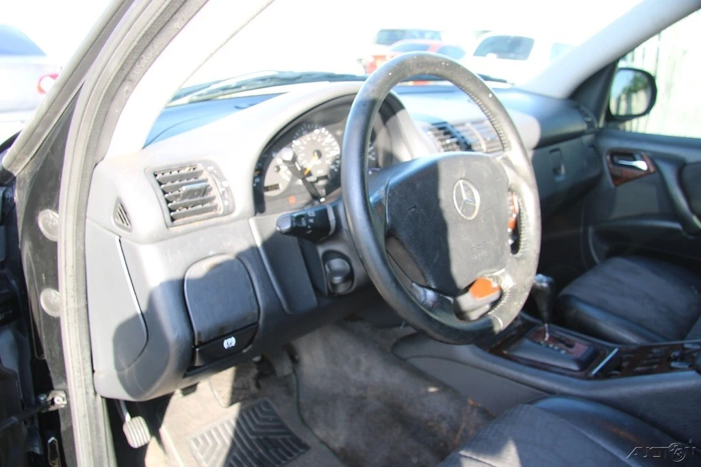 2000 Mercedes-Benz W163 M-Class - Image 13 of 21