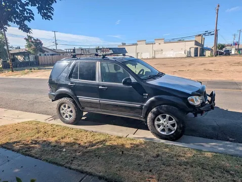 2000 Mercedes-Benz M-Class ML 430 Sport Utility 4D