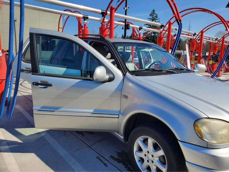 2000 Mercedes-Benz W163 M-Class - Image 6 of 12