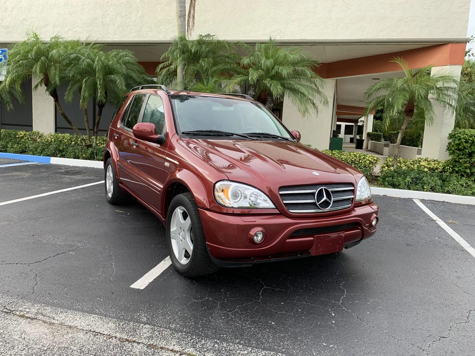 2000 Mercedes-Benz W163 ML 55 AMG - Image 2 of 31