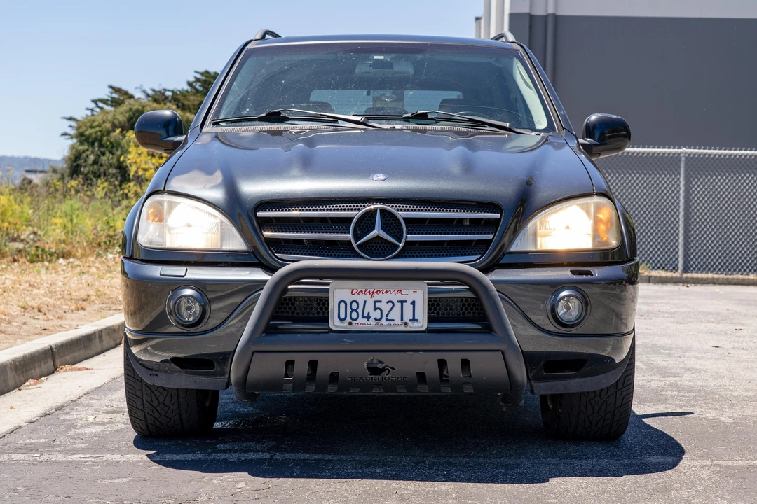 2000 Mercedes-Benz W163 ML 55 AMG - Image 2 of 31