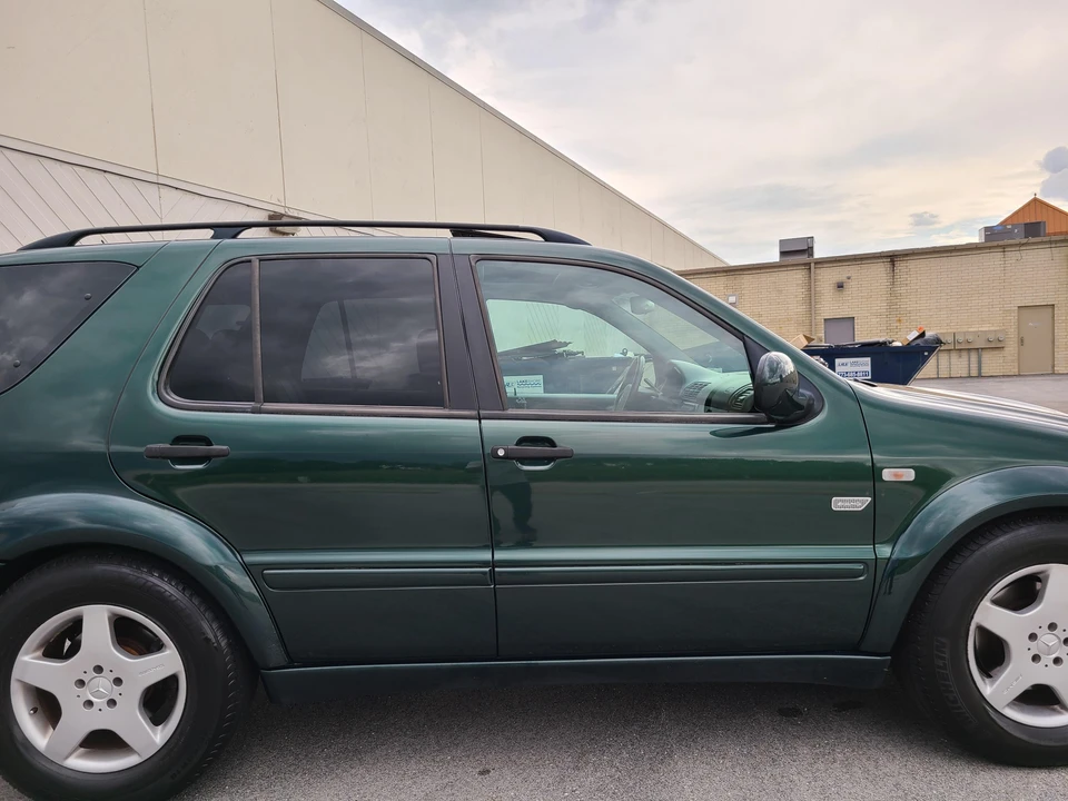 2000 Mercedes-Benz W163 ML 55 AMG - Image 17 of 31