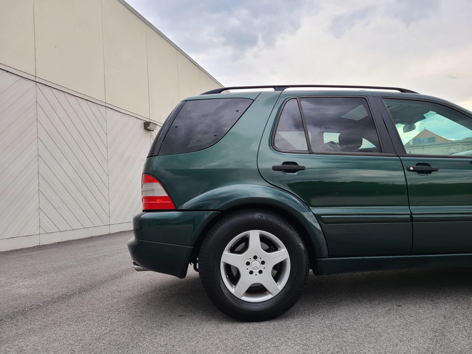 2000 Mercedes-Benz W163 ML 55 AMG - Image 18 of 31