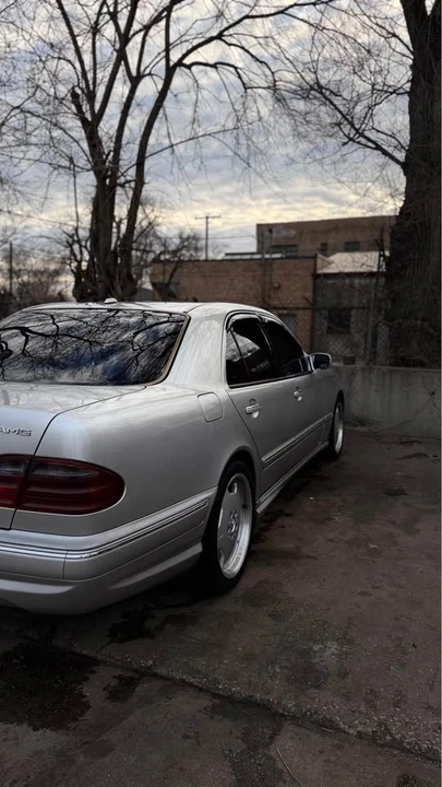 2000 Mercedes-Benz W210 E 36 & E 50 & E 55 & E 60 AMG - Image 2 of 6