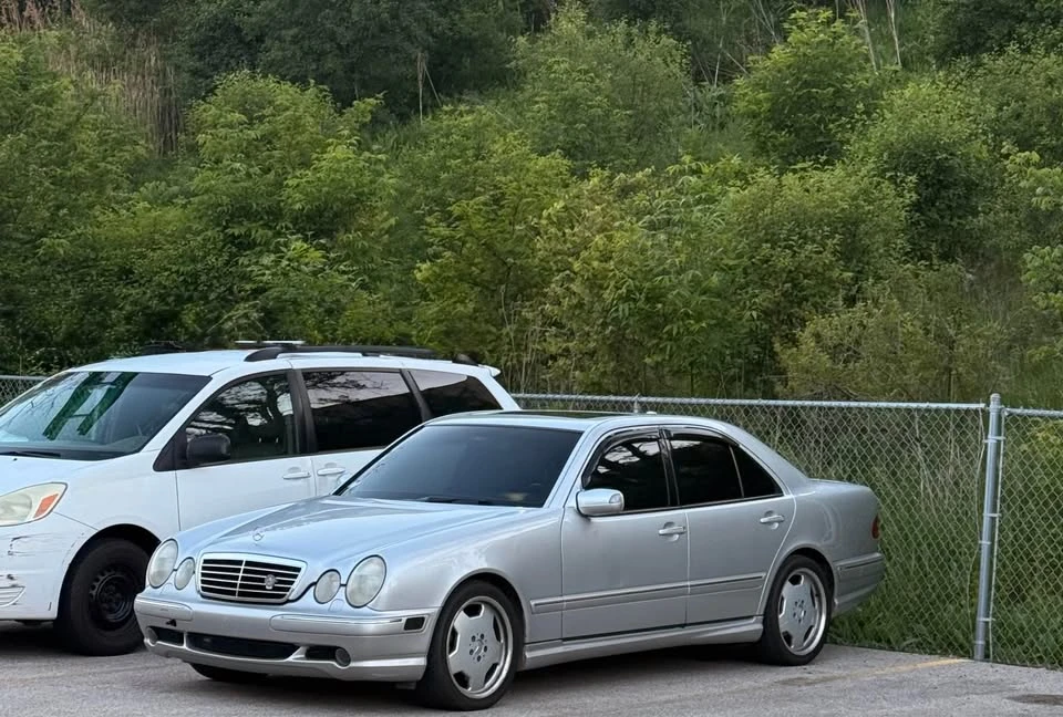 2000 Mercedes-Benz W210 E 36 & E 50 & E 55 & E 60 AMG - Image 5 of 6