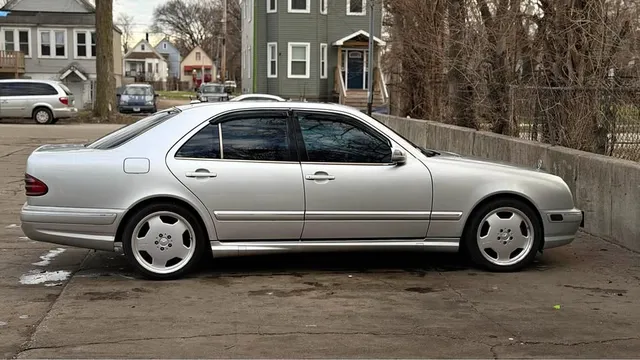 2000 Mercedes-Benz Mercedes-AMG E-Class E 53 AMG Sedan 4D