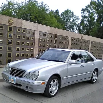 2000 Mercedes-Benz E430 4MATIC Sedan
