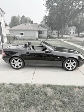 2000 Mercedes-Benz SLK