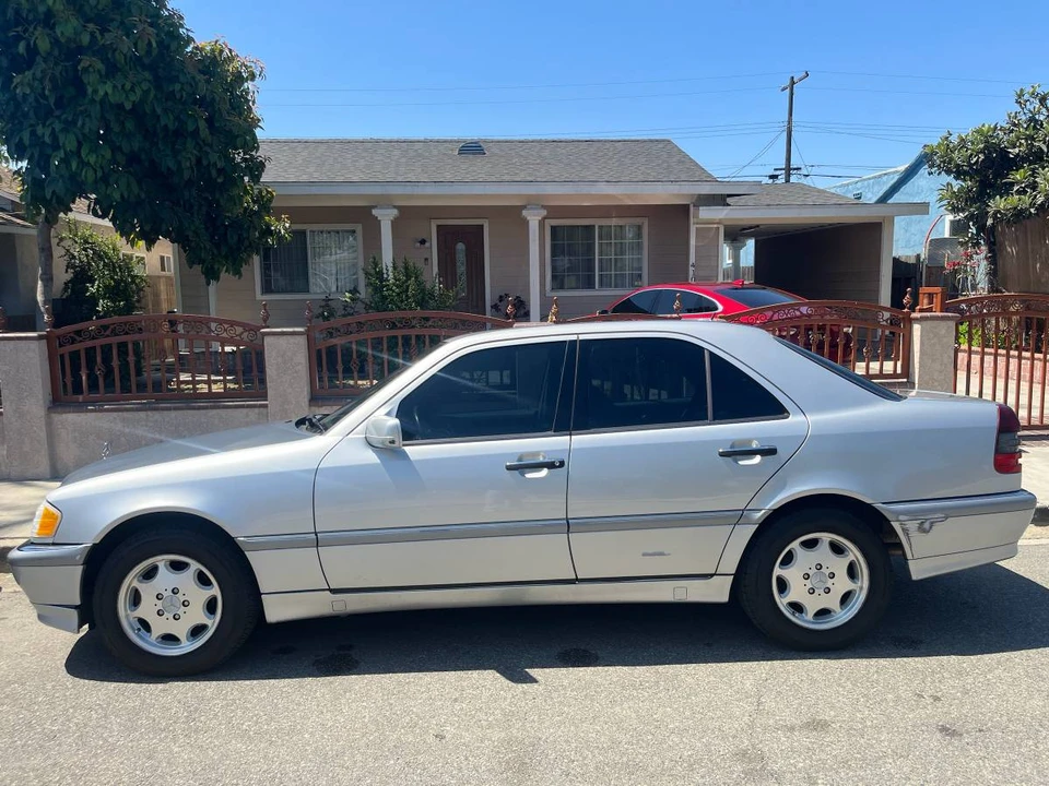 2000 Mercedes-Benz W202 C-Class - Image 8 of 8