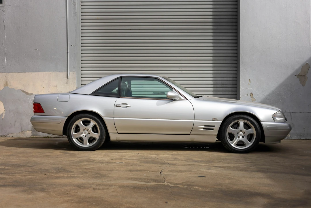 2000 Mercedes-Benz R129 SL-Class - Image 8 of 21