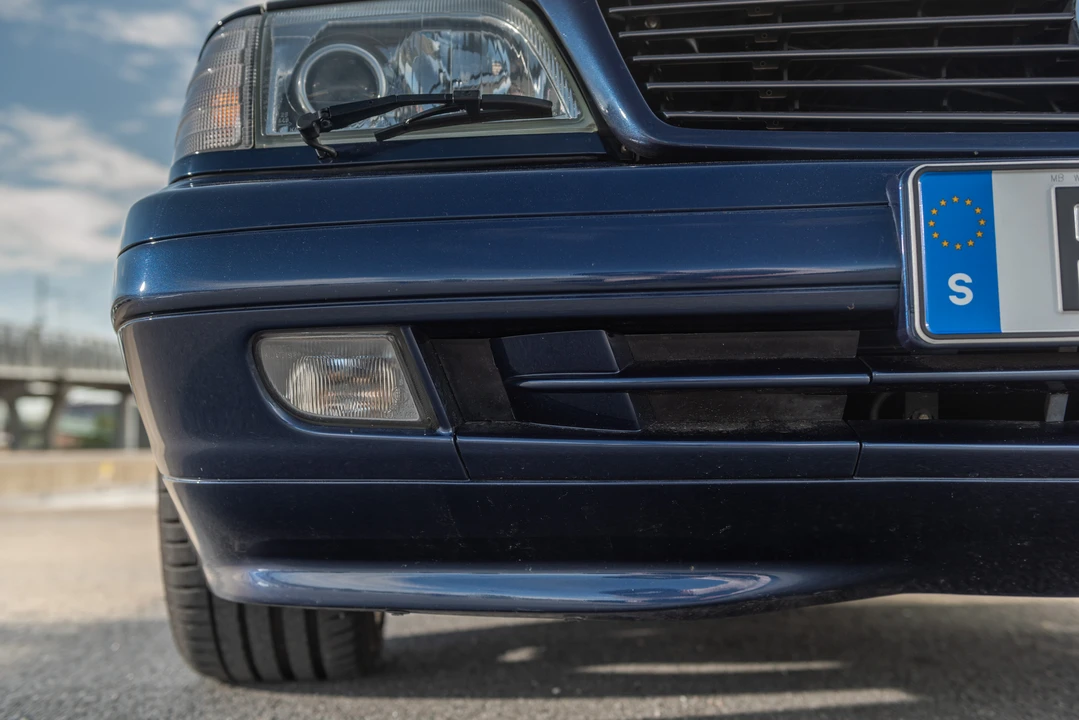 2000 Mercedes-Benz R129 SL-Class - Image 17 of 31