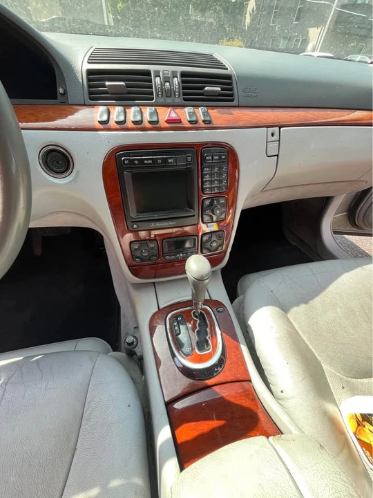 2000 Mercedes-Benz W220 S-Class - Image 4 of 12