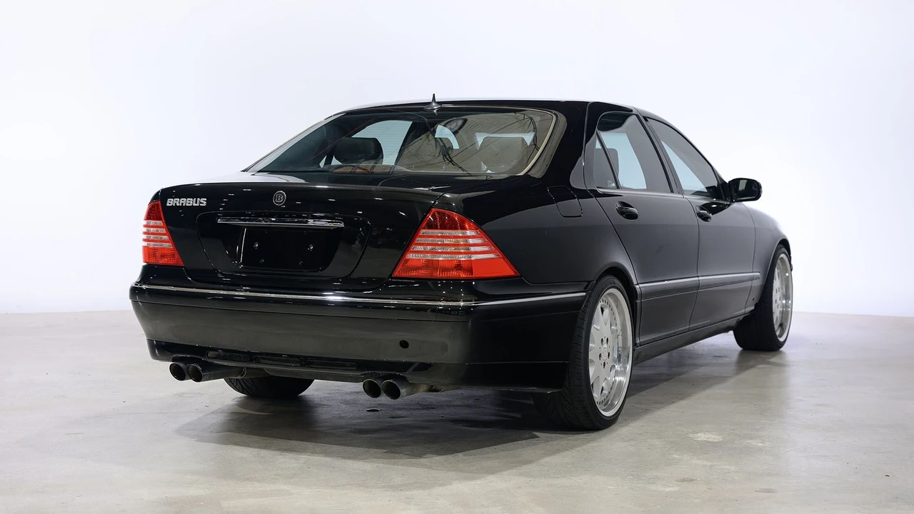 2000 Mercedes-Benz W220 S-Class - Image 12 of 31