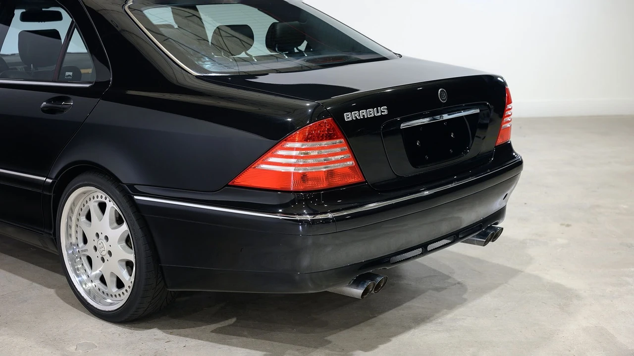 2000 Mercedes-Benz W220 S-Class - Image 25 of 31
