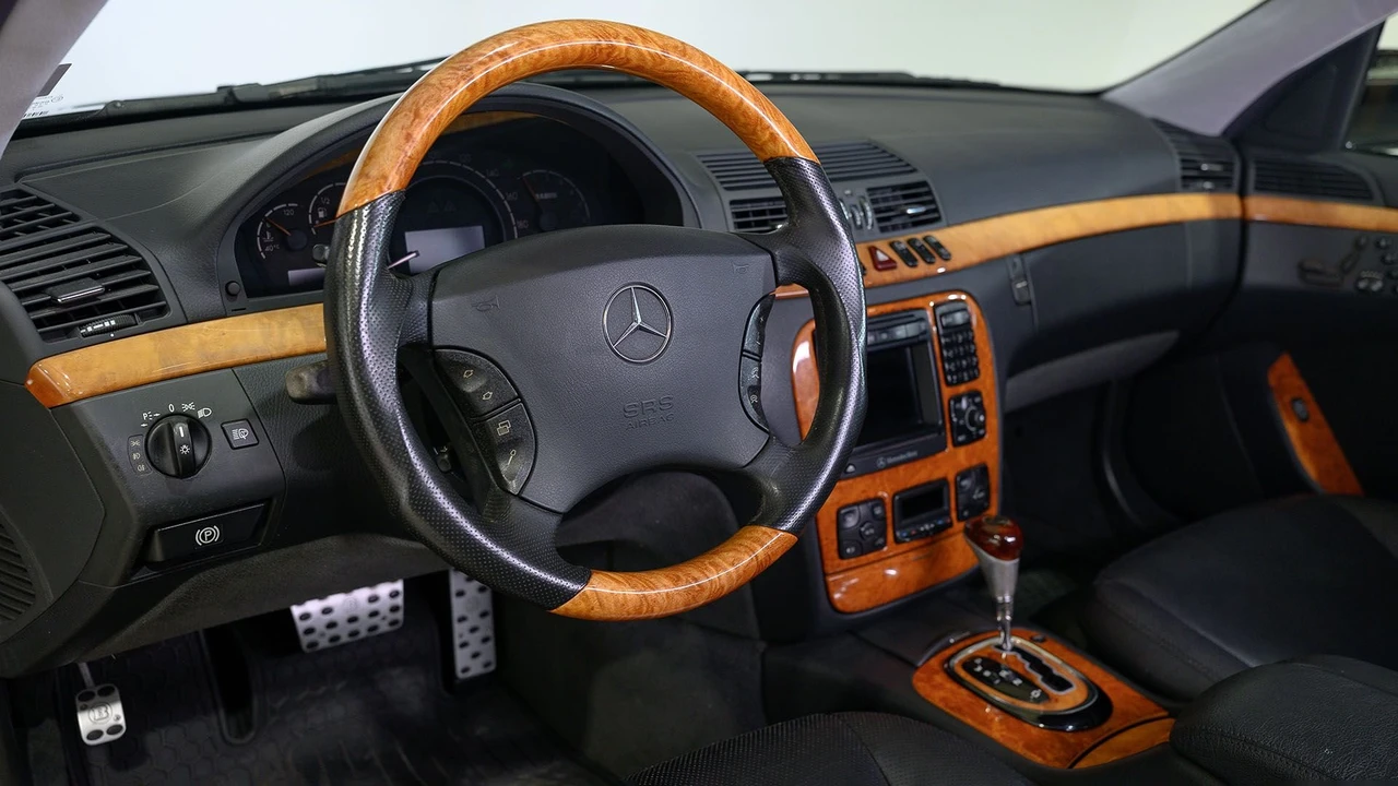 2000 Mercedes-Benz W220 S-Class - Image 27 of 31