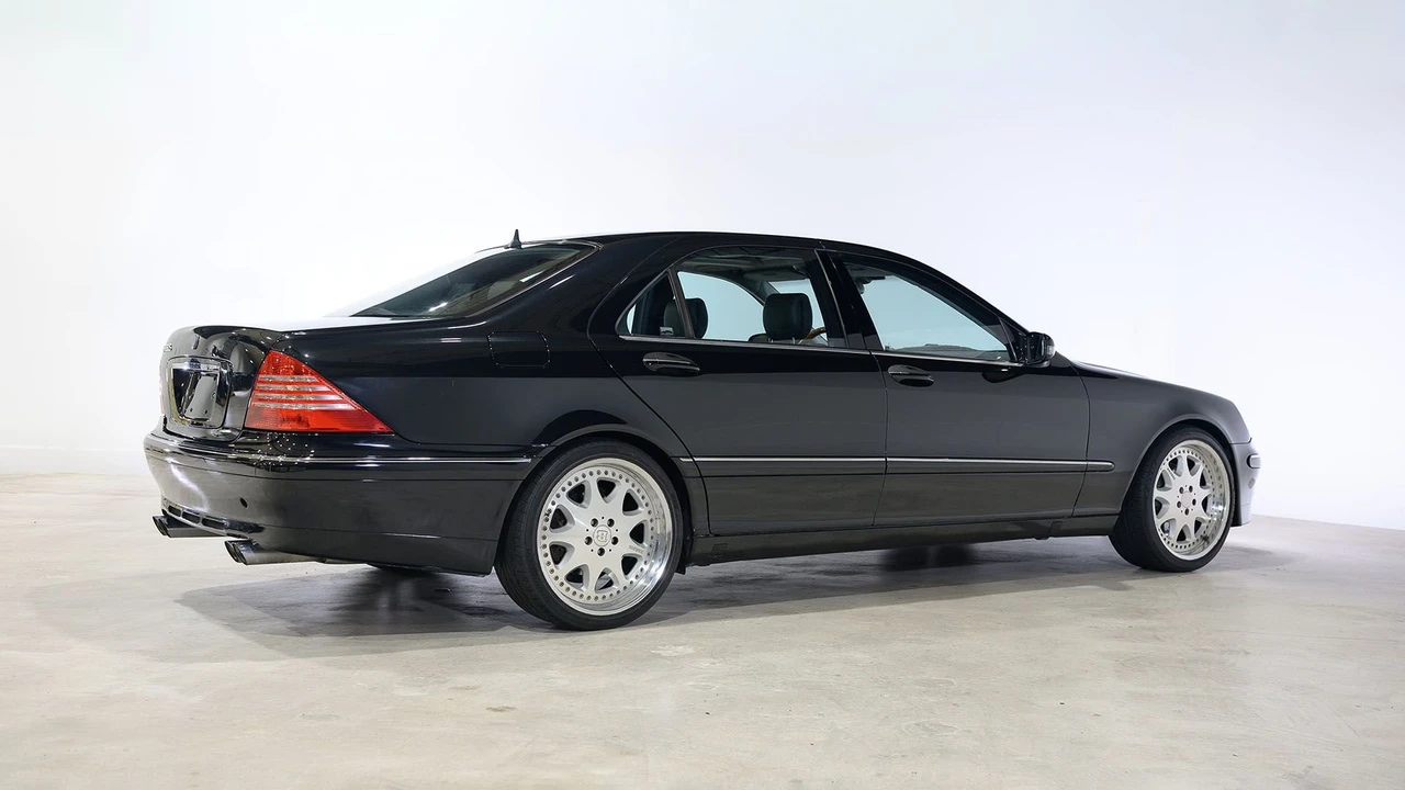 2000 Mercedes-Benz W220 S-Class - Image 11 of 31